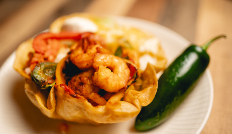 Shrimp fajita taco bowl