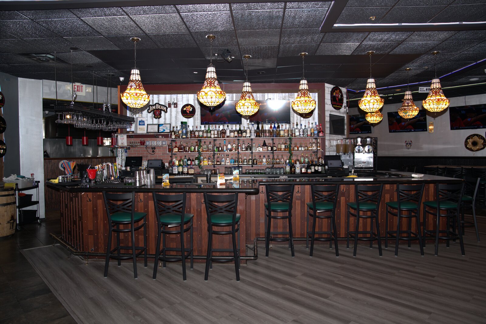 Bar counter